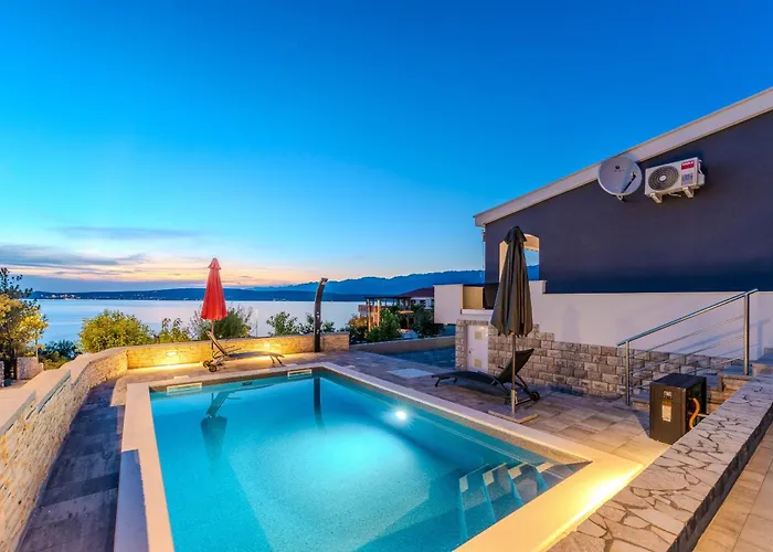 Villa Novigrad Zadarvillas Novigrad (Dalmatia)