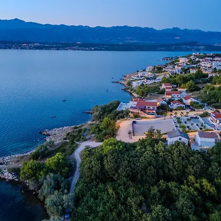 Novigrad Zadarvillas 别墅