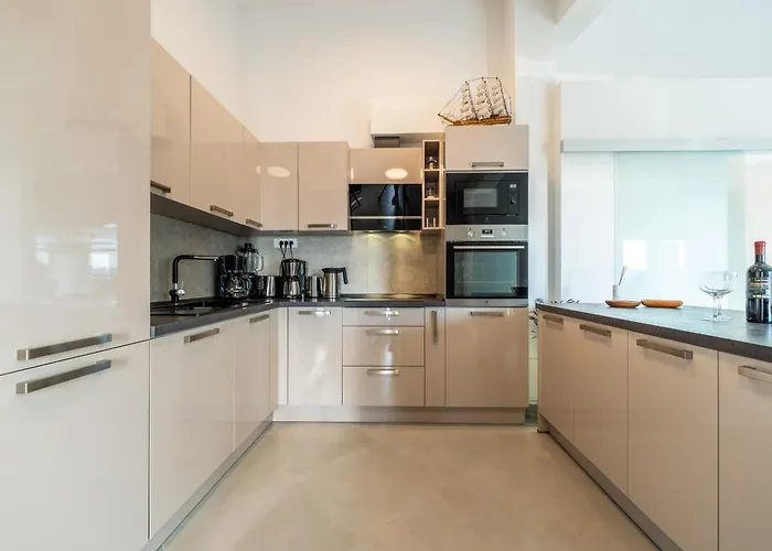 Villa Novigrad Zadarvillas Novigrad (Dalmatia)